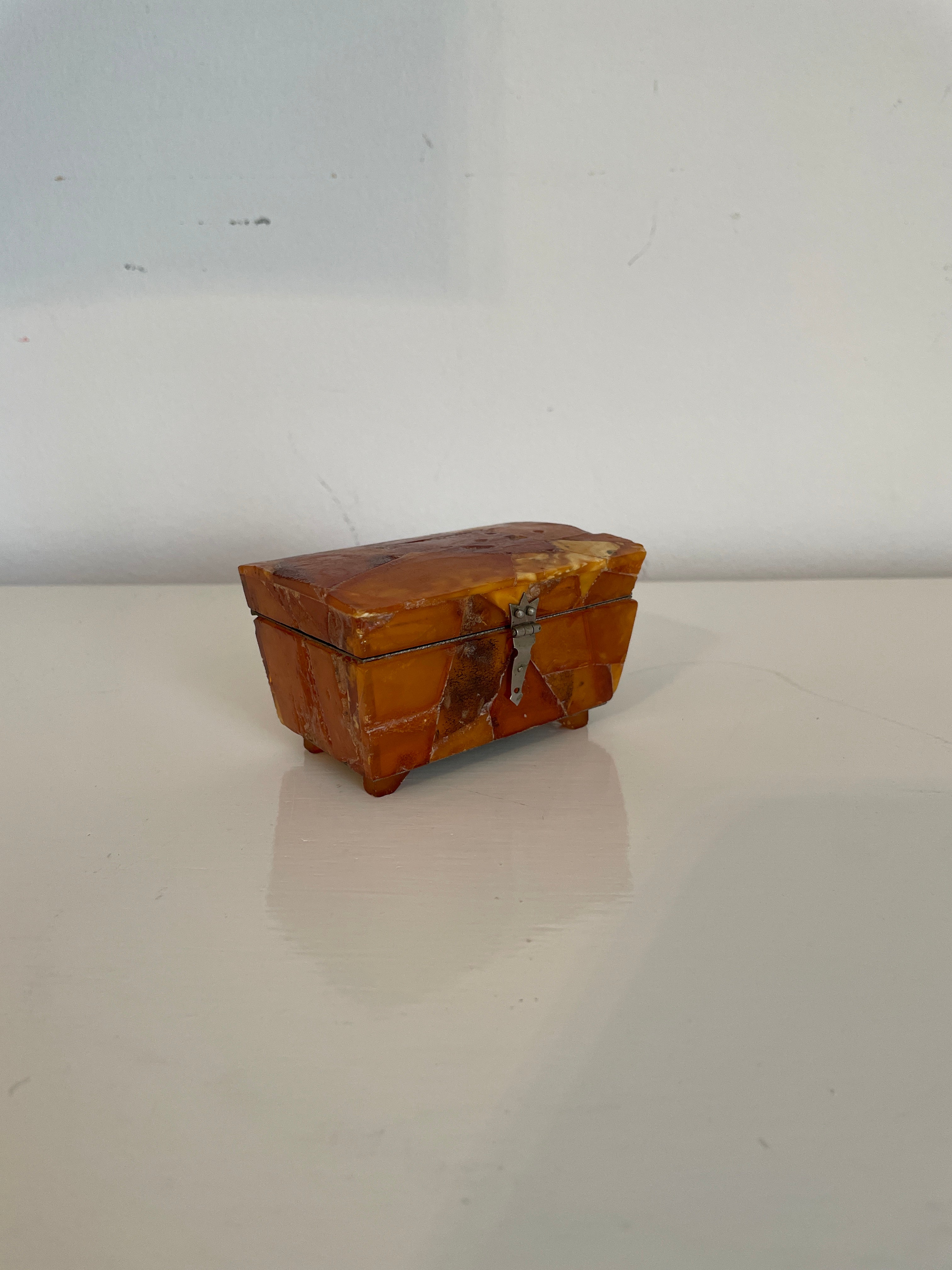 Amber Box with Hinged Lid