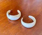 Load image into Gallery viewer, Vivo Horn Hoop Earrings
